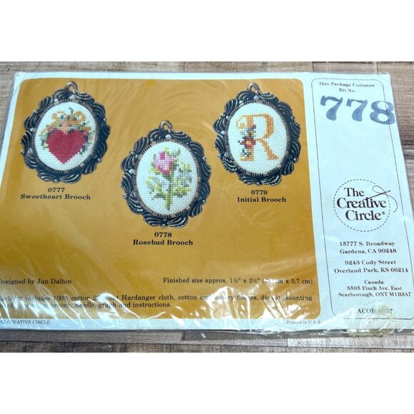 The Creative Circle Cross Stitch Kit 0778 Rosebud Brooch 100% Cotton Embroidery - Picture 1 of 4